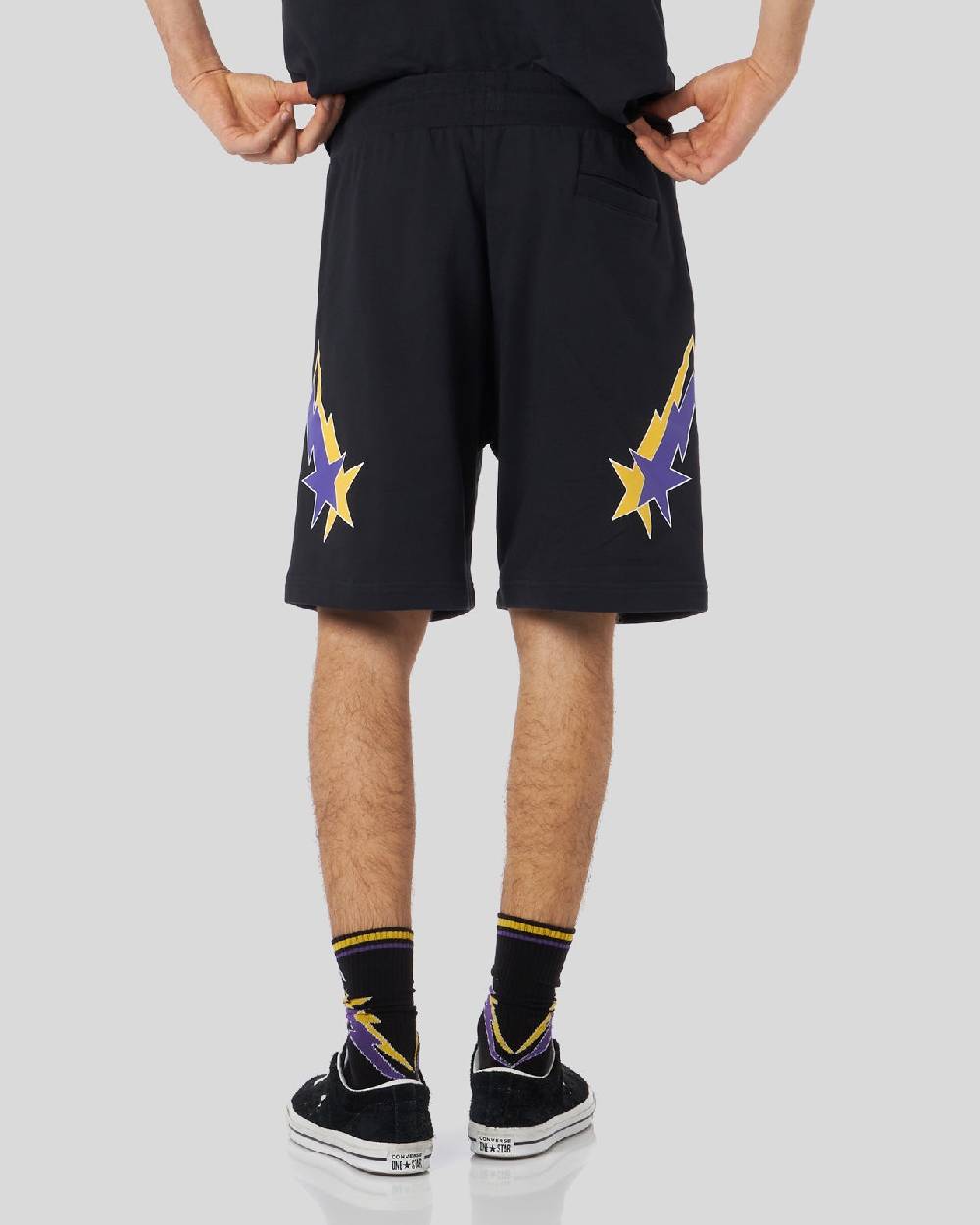 Phobia Archive PANTALONCINO NERO CON GRAFICA STARRY LIGHTNING GIALLA E VIOLA Online